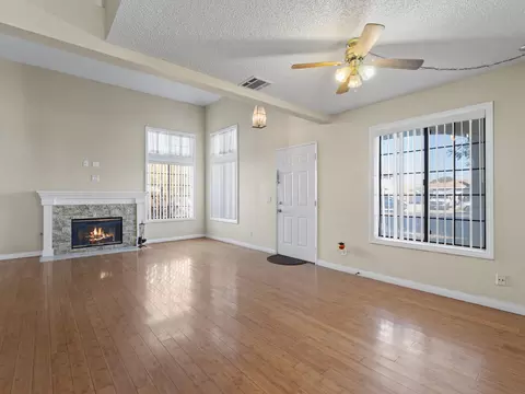 4532 Spring Canyon Ln, Palmdale, CA 93552 photo 9