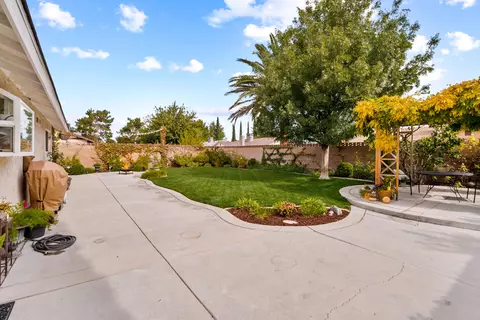 43908 Albeck Ct, Lancaster, CA 93536 photo 23