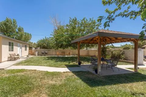 40977 173rd St E, Lancaster, CA 93535 photo 28
