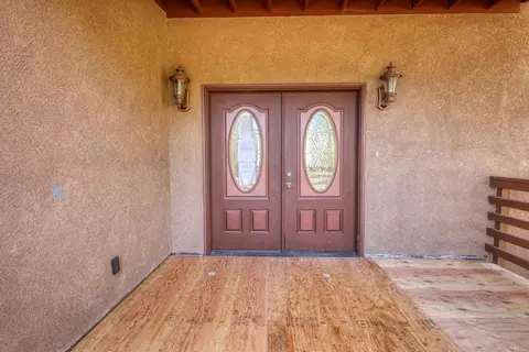 27180 Stirrup Way, Tehachapi, CA 93561 photo 4