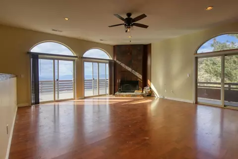 27180 Stirrup Way, Tehachapi, CA 93561 photo 8