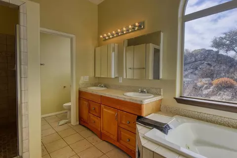 27180 Stirrup Way, Tehachapi, CA 93561 photo 23