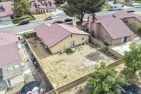 43837 David St, Lancaster, CA 93535 photo 43