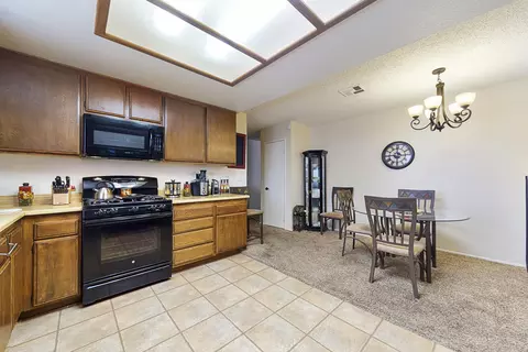 43837 David St, Lancaster, CA 93535 photo 8