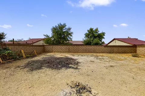 43837 David St, Lancaster, CA 93535 photo 24