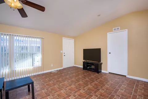2121 Avenue I E #SPC 72, Lancaster, CA 93535 photo 10