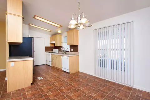 2121 Avenue I E #SPC 72, Lancaster, CA 93535 photo 8