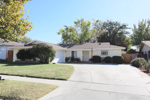 1706 Jackman St W, Lancaster, CA 93534 photo 1