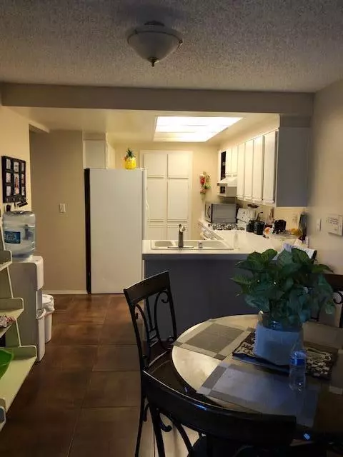 44466 15th St E #10, Lancaster, CA 93534 photo 4