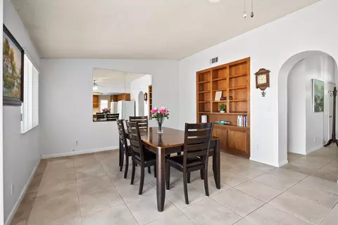 38136 Raintree Ln, Palmdale, CA 93552 photo 8