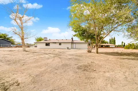 40996 Fieldspring St, Lancaster, CA 93535 photo 17