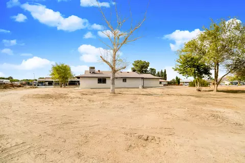40996 Fieldspring St, Lancaster, CA 93535 photo 15