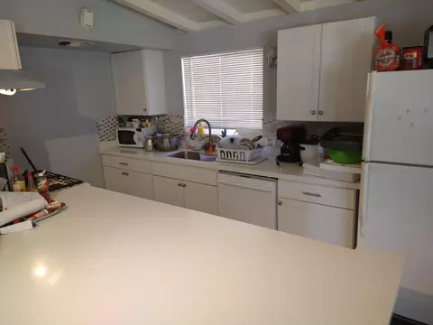 2011 Minford St W, Lancaster, CA 93536 photo 5