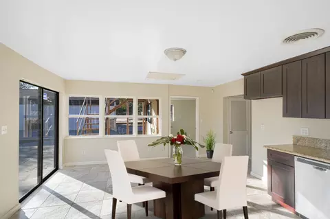 42547 5th St E, Lancaster, CA 93535 photo 4