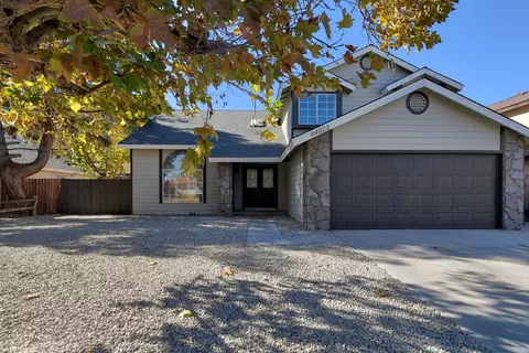 44023 17th St E, Lancaster, CA 93535 photo 1