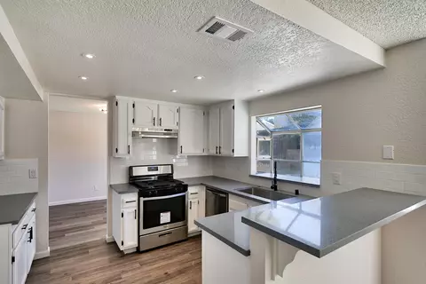 44023 17th St E, Lancaster, CA 93535 photo 13