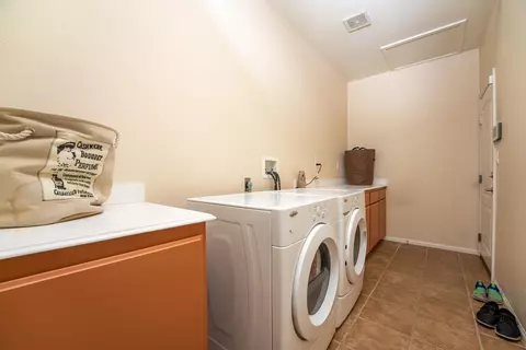43136 Hampton St, Lancaster, CA 93536 photo 19