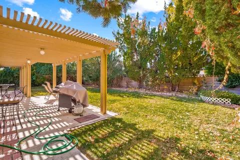 44147 Soft Ave, Lancaster, CA 93536 photo 21