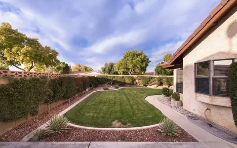 2829 Vahan Ct, Lancaster, CA 93536 photo 38