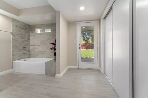 44760 Lowtree Ave, Lancaster, CA 93534 photo 13