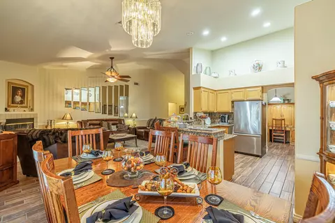 43910 Johns Ct, Lancaster, CA 93536 photo 8