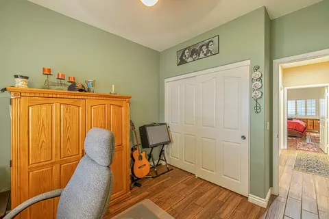 43910 Johns Ct, Lancaster, CA 93536 photo 14
