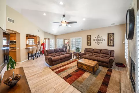 43241 25th St W, Lancaster, CA 93536 photo 21