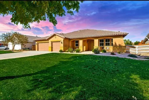 1745 Whitlatch Dr, Lancaster, CA 93535 photo 1