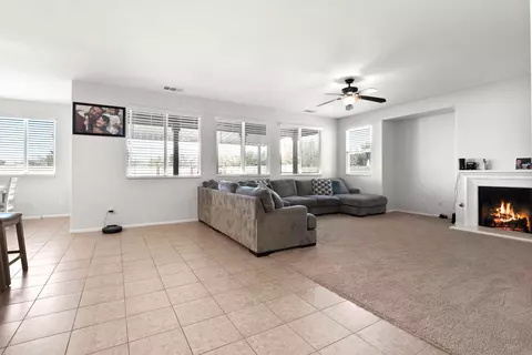 1745 Whitlatch Dr, Lancaster, CA 93535 photo 10