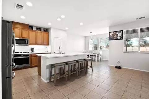 1745 Whitlatch Dr, Lancaster, CA 93535 photo 13