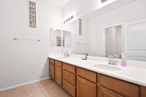 1745 Whitlatch Dr, Lancaster, CA 93535 photo 27