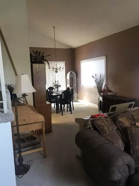 43845 Fallon Dr, Lancaster, CA 93535 photo 7
