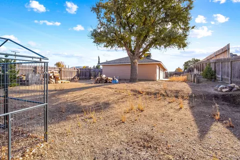 22341 Meadows Rd, Tehachapi, CA 93561 photo 21