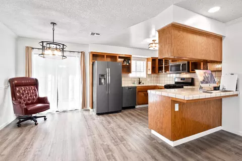 22341 Meadows Rd, Tehachapi, CA 93561 photo 8