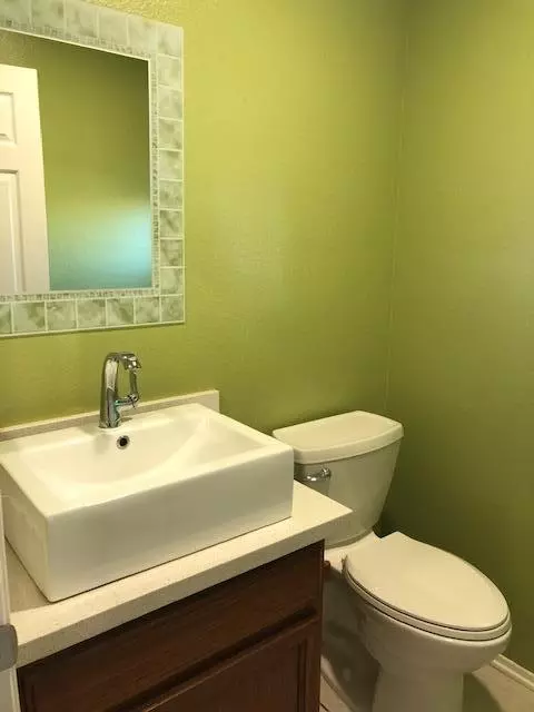 3041 Willowbrook Ave, Palmdale, CA 93551 photo 9