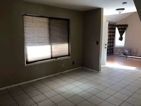 3041 Willowbrook Ave, Palmdale, CA 93551 photo 8