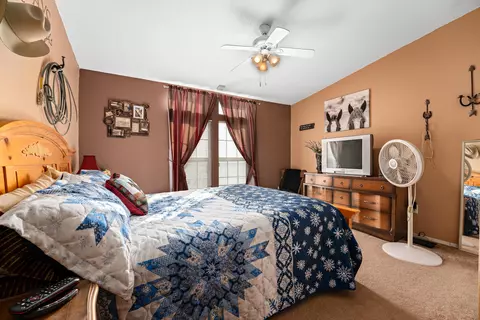8161 Avenue E8 W, Lancaster, CA 93536 photo 15