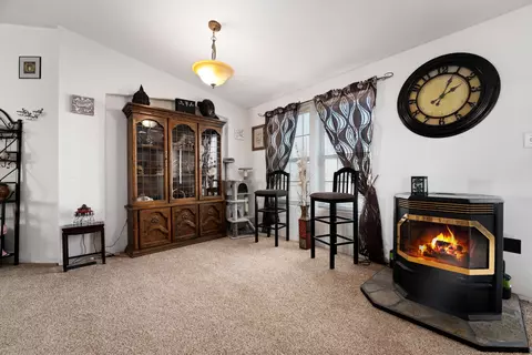8161 Avenue E8 W, Lancaster, CA 93536 photo 6