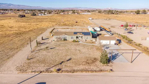 8161 Avenue E8 W, Lancaster, CA 93536 photo 21