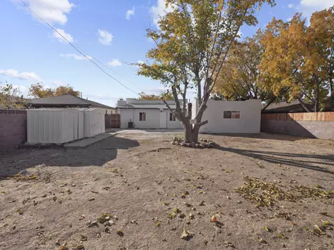 44544 Cedar Ave, Lancaster, CA 93534 photo 34