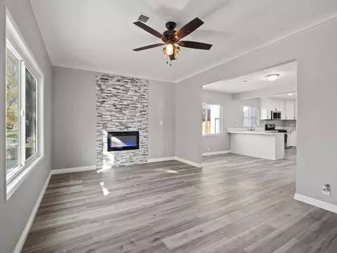 44544 Cedar Ave, Lancaster, CA 93534 photo 11