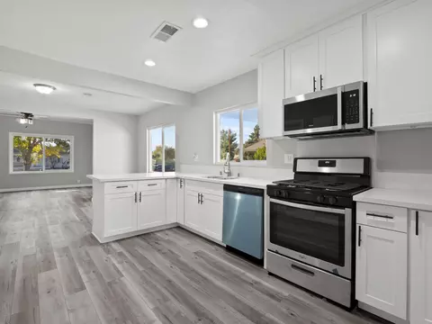 44544 Cedar Ave, Lancaster, CA 93534 photo 20