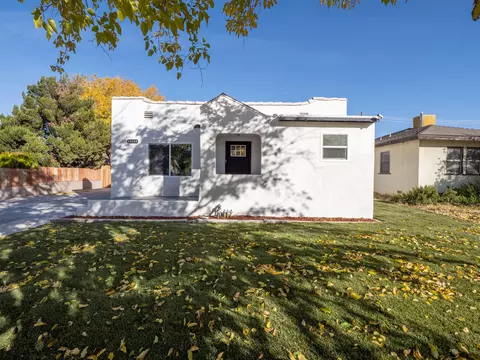 44544 Cedar Ave, Lancaster, CA 93534 photo 2