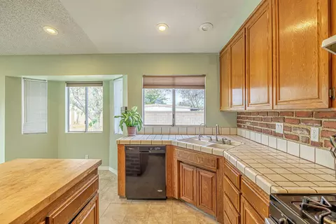 3543 Apollo Ave, Palmdale, CA 93550 photo 11