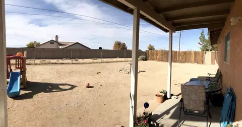 12982 Mohawk Rd, Apple Valley, CA 92308 photo 19