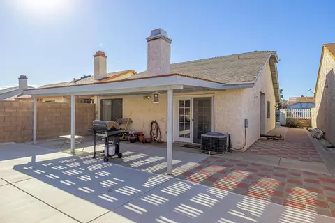 37638 12th St E, Palmdale, CA 93550 photo 23