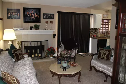 44026 Raysack Ave, Lancaster, CA 93535 photo 3