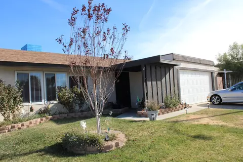 44026 Raysack Ave, Lancaster, CA 93535 photo 1