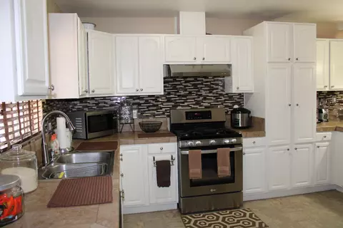 44026 Raysack Ave, Lancaster, CA 93535 photo 7