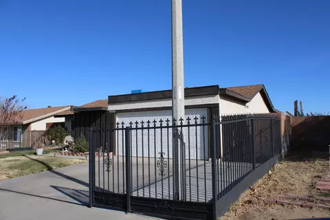 44026 Raysack Ave, Lancaster, CA 93535 photo 32